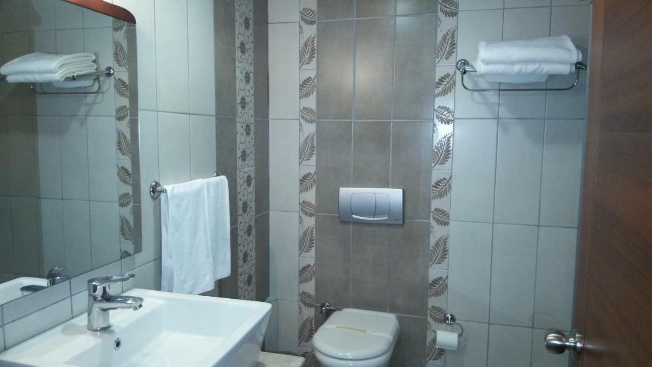 Eriza Hotel 埃尔津詹 外观 照片