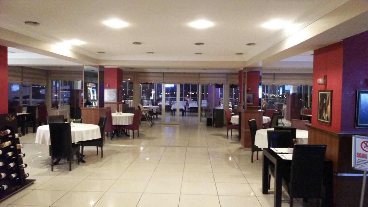 Eriza Hotel 埃尔津詹 外观 照片